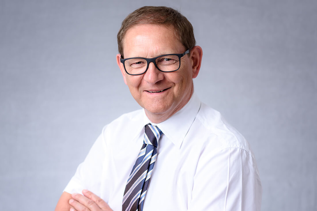 MKG – Zahnarzt Bietigheim-Bissingen Dr. Claus Hermann-Wagner MKG - Zahnarzt Bietigheim-Bissingen Dr. Claus Hermann-Wagner