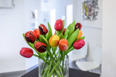 MKG – Zahnarzt Bietigheim-Bissingen – Wagner – Tulpen MKG - Zahnarzt Bietigheim-Bissingen - Wagner - Tulpen